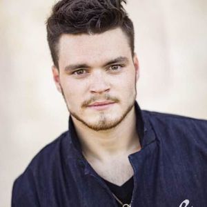 Meet your Posher, Justin